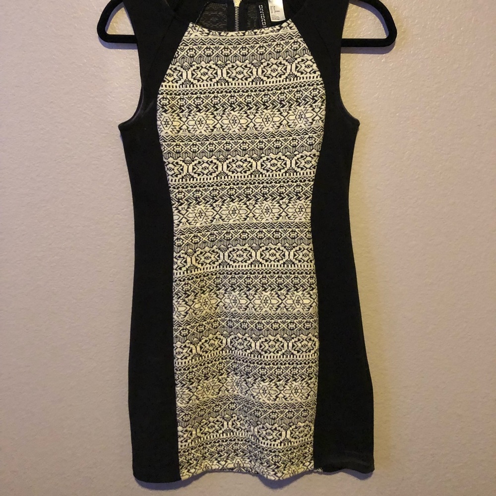 body con tribal print dress